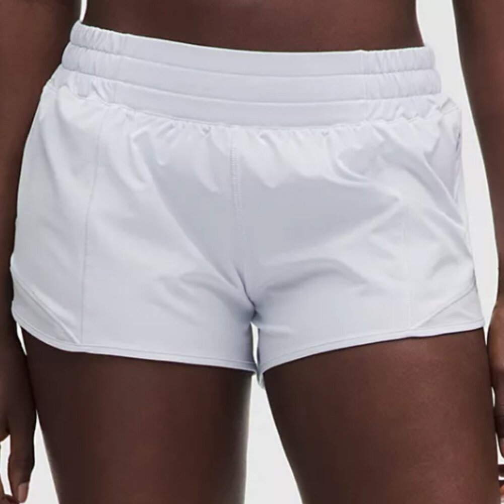 527 Lululemon Hotty Hot Low-Rise Lined Short 2.5" Size 12 NWT Starch Blue